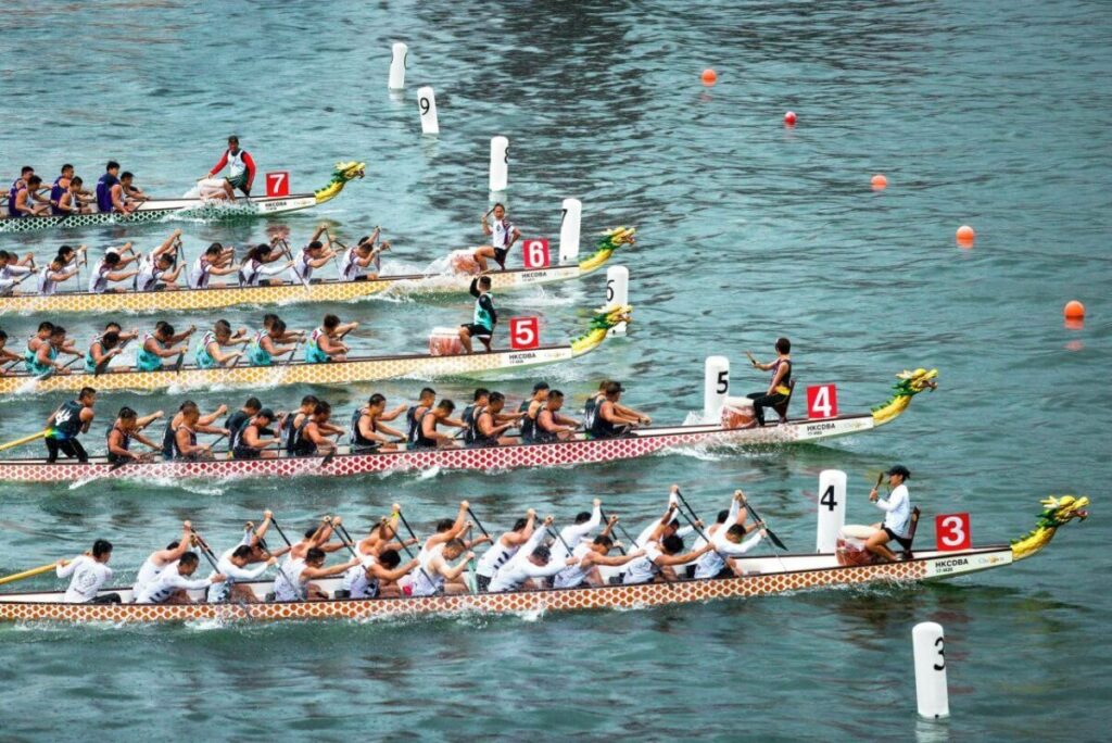 Exploring the Thrills of Dragon Boat Racing: A Cultural and Competitive Phenomenon