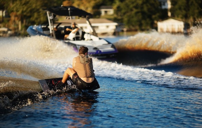 Mastering the Waves: A Beginner’s Guide on How to Get Up on a Wakeboard